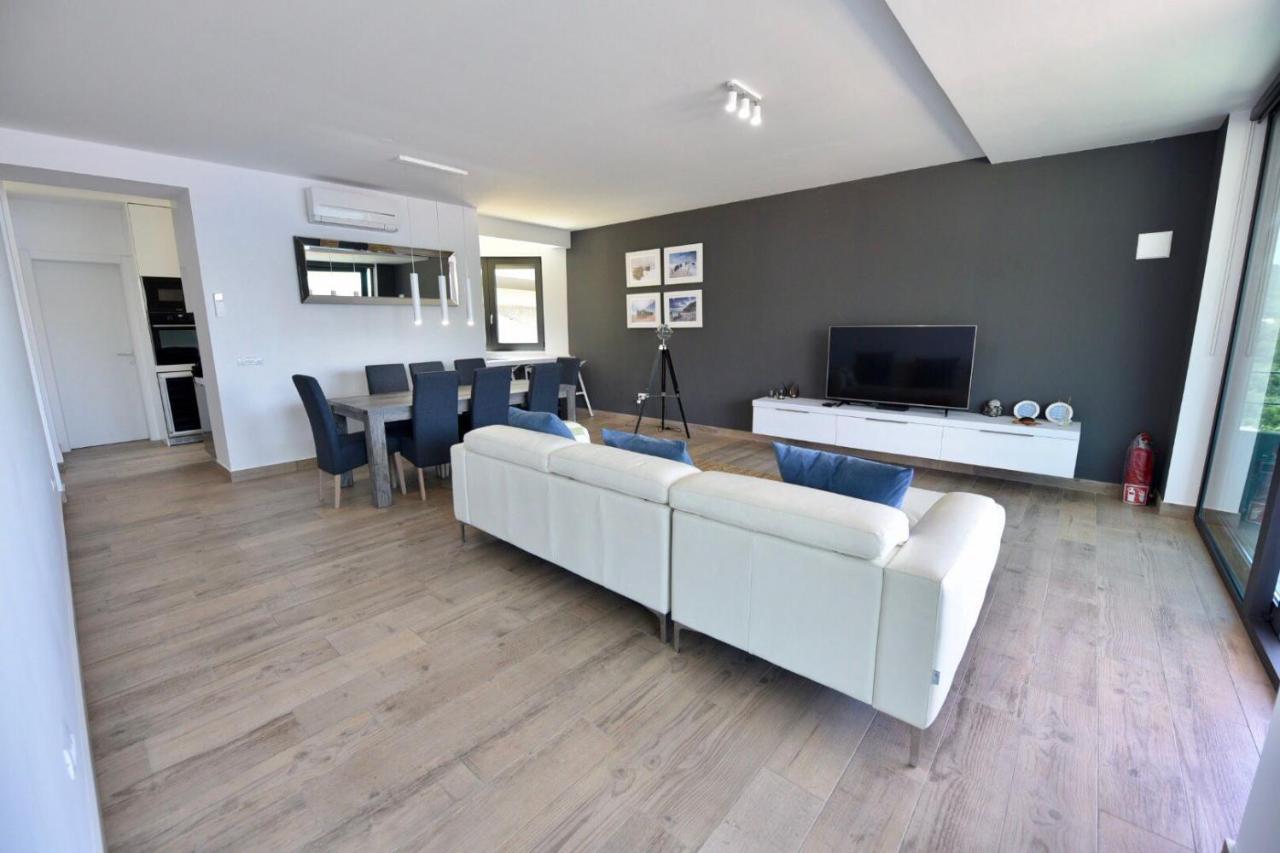 Korcula Hill Apartment Zrnovo Exterior photo