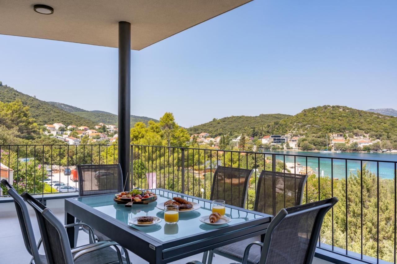 Korcula Hill Apartment Zrnovo Exterior photo